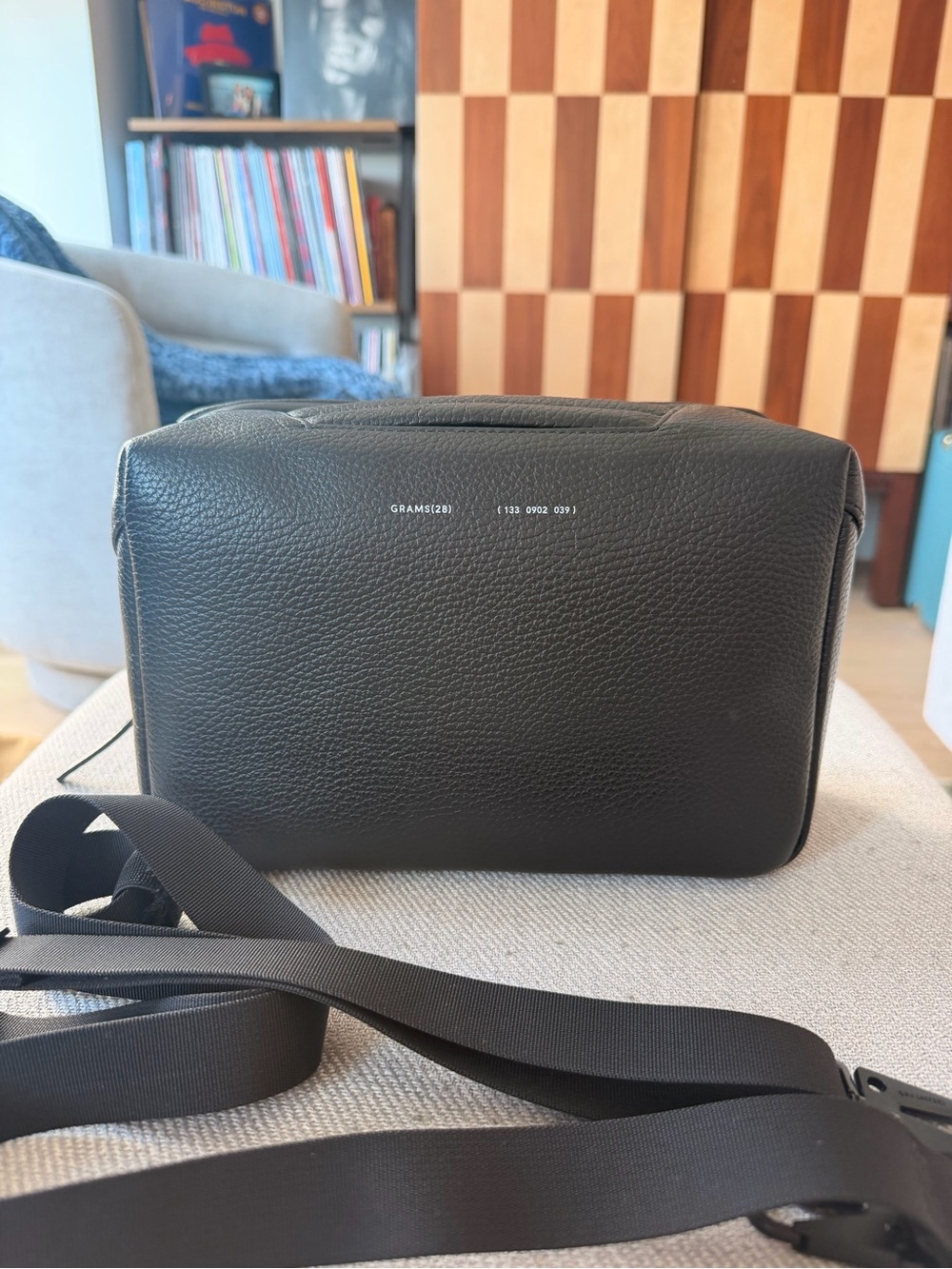 Grams28 133 Essential Case Max Black